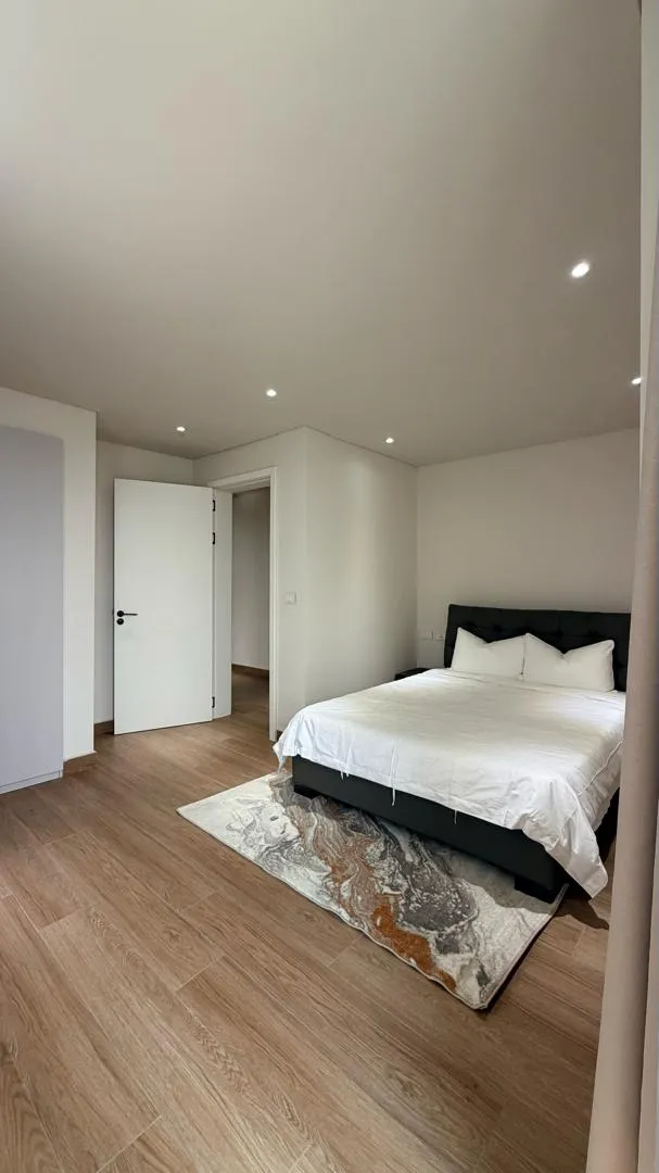 Berga's residence guest bedroom